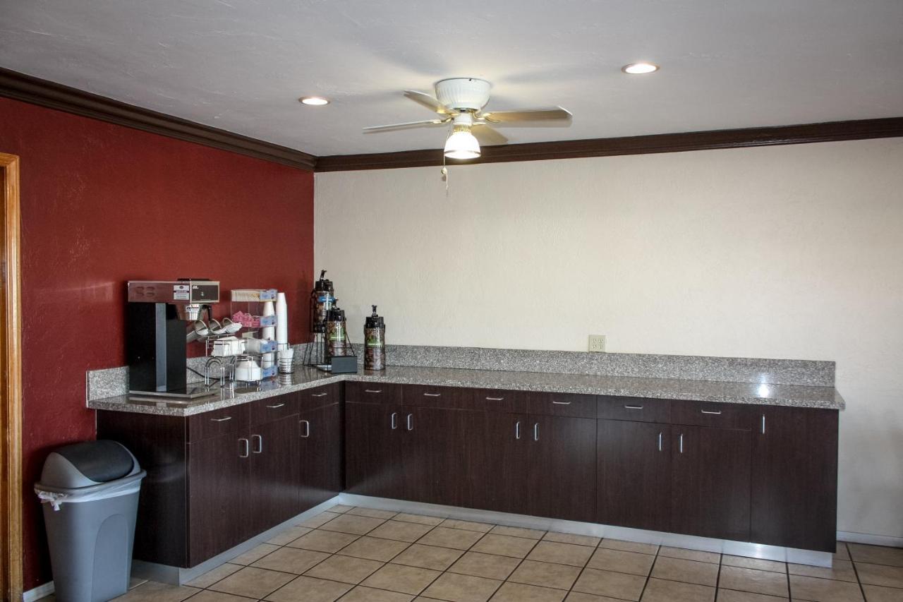 Red Roof Inn Blythe Εξωτερικό φωτογραφία